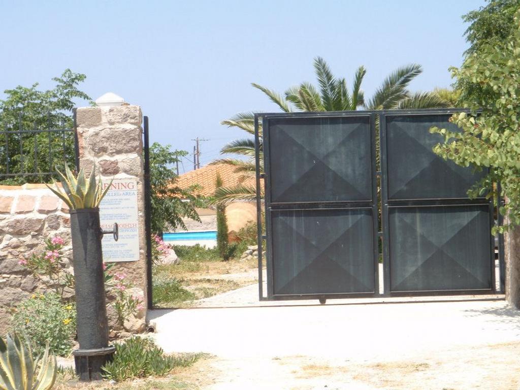 V. Molova, Molyvos, Lesvos Villa Mythimna Exterior photo